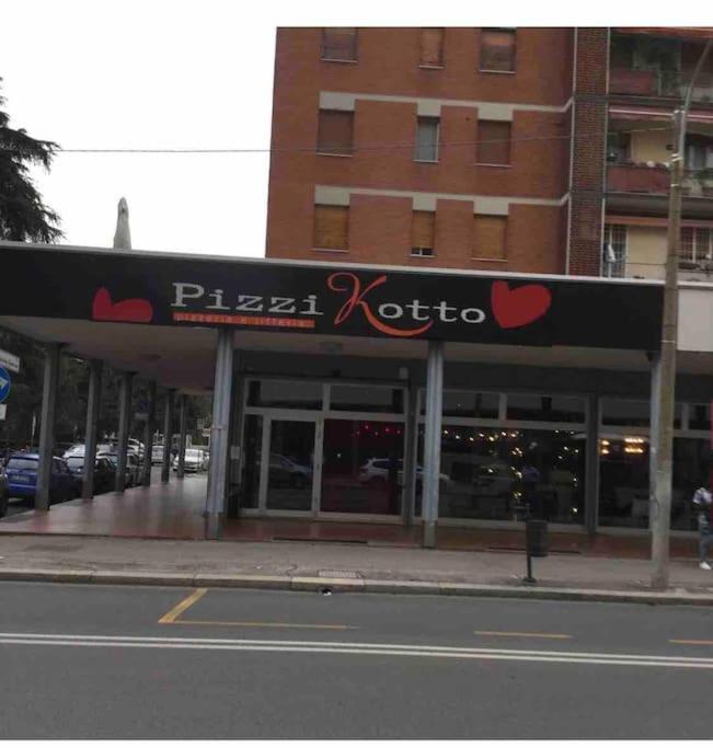 Splendido Appartamento In Zona Fiera A Bologna Ngoại thất bức ảnh
