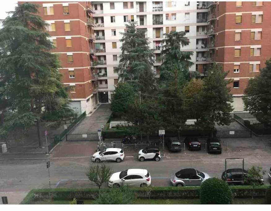 Splendido Appartamento In Zona Fiera A Bologna Ngoại thất bức ảnh