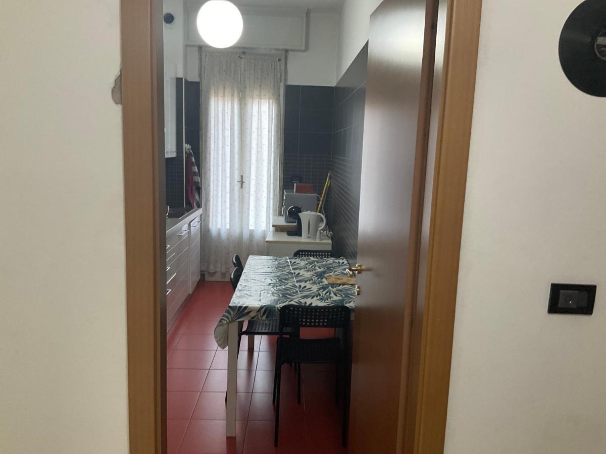 Splendido Appartamento In Zona Fiera A Bologna Ngoại thất bức ảnh