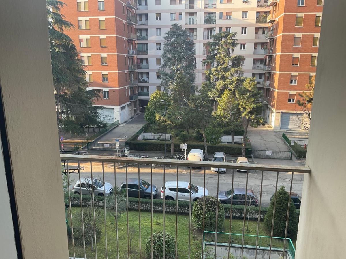 Splendido Appartamento In Zona Fiera A Bologna Ngoại thất bức ảnh
